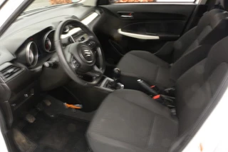 Suzuki Swift – thumbnail 17