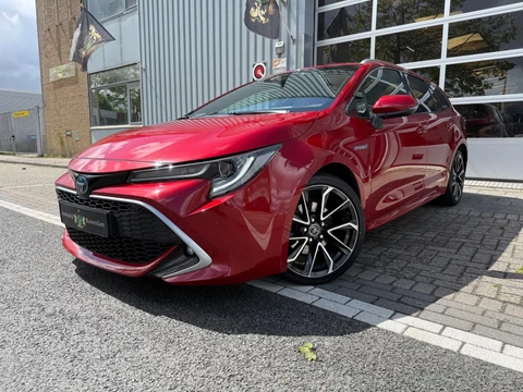 Toyota Corolla Touring Sports 2.0 Hybrid CAM/LMV18/NAVI/LEER