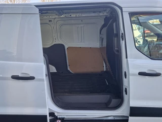 Ford Transit Connect – thumbnail 16