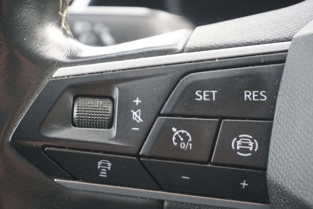 SEAT Leon – foto 11