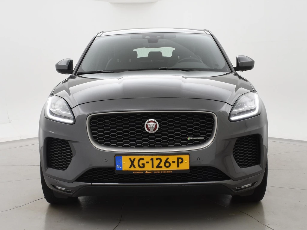 Jaguar E-PACE – foto 7