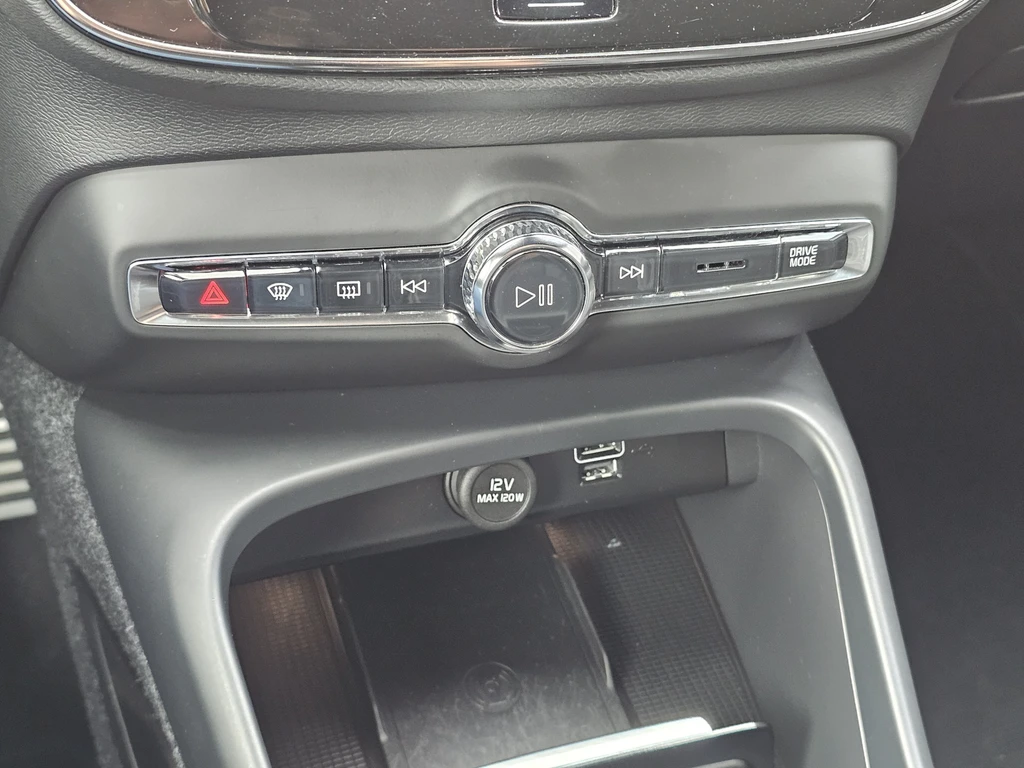 Volvo XC40 – foto 43
