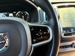 Volvo XC90 – thumbnail 25