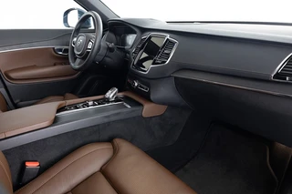Volvo XC90 – thumbnail 11