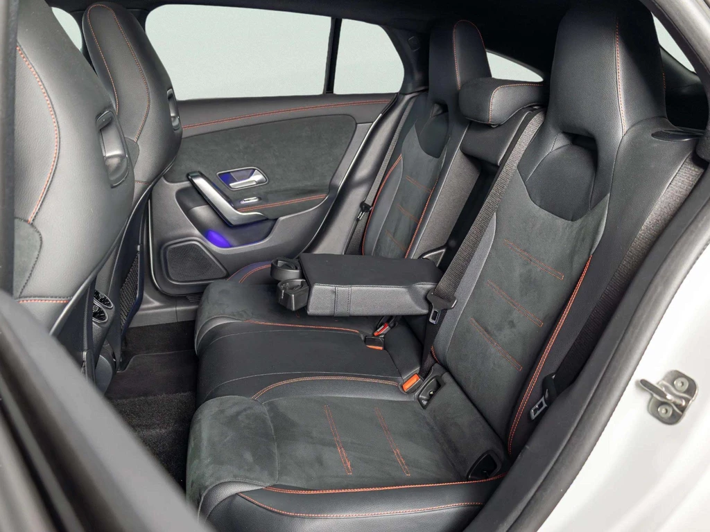 Mercedes-Benz CLA – foto 13