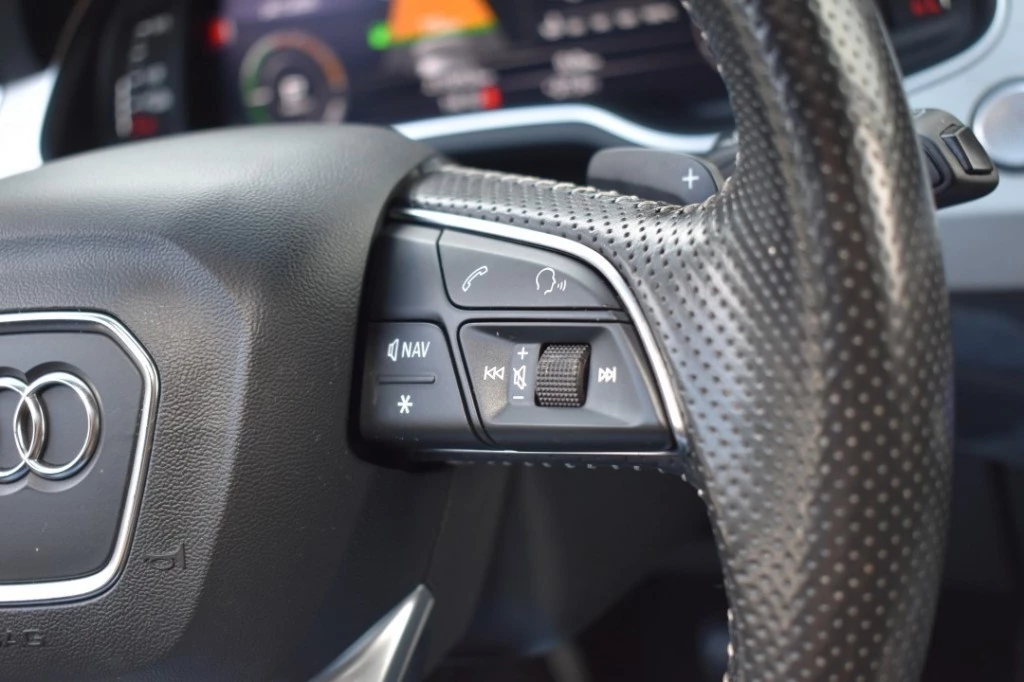 Audi Q7 – foto 33