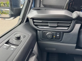 Ford Transit Custom – thumbnail 16