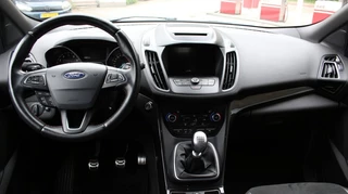Ford Kuga – thumbnail 8