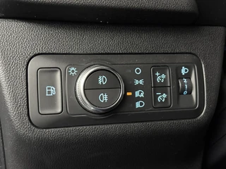 Ford Kuga – thumbnail 18