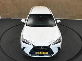 Lexus NX – thumbnail 10