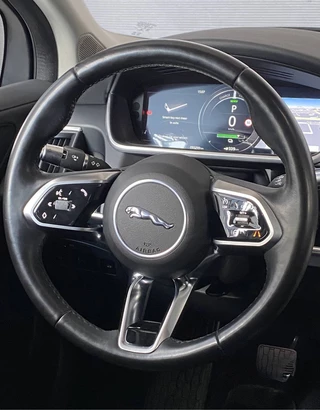 Jaguar I-PACE – thumbnail 11