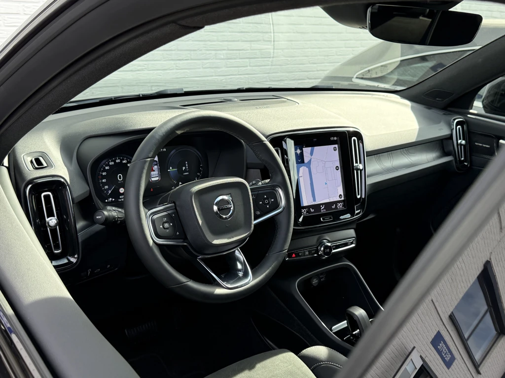 Volvo XC40 – foto 10