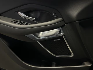 Jaguar E-PACE – thumbnail 27