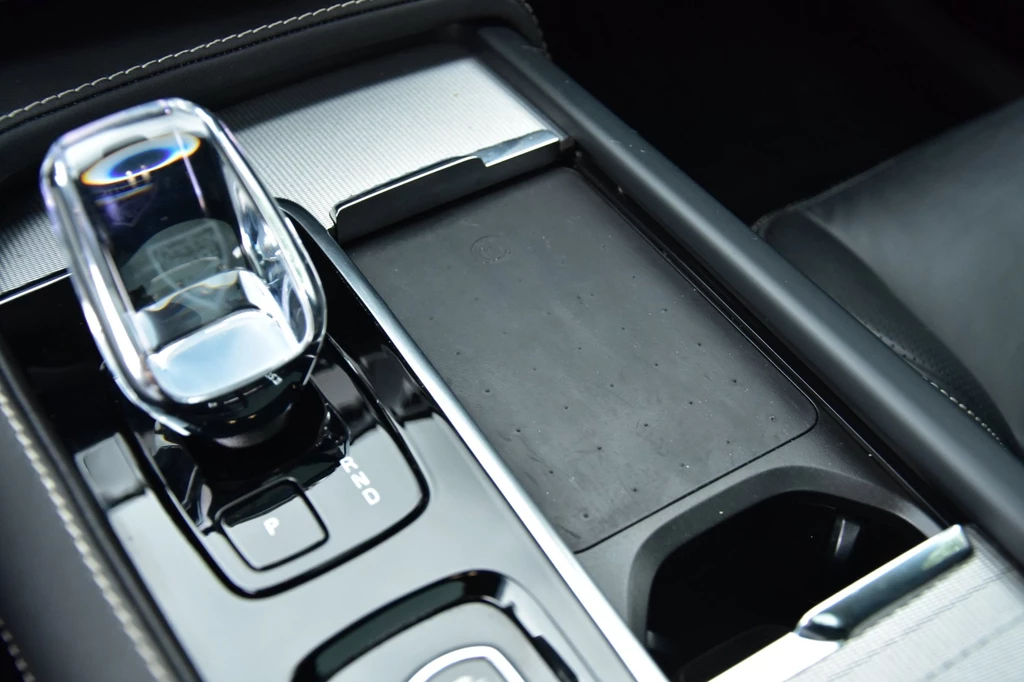Volvo XC90 – foto 18