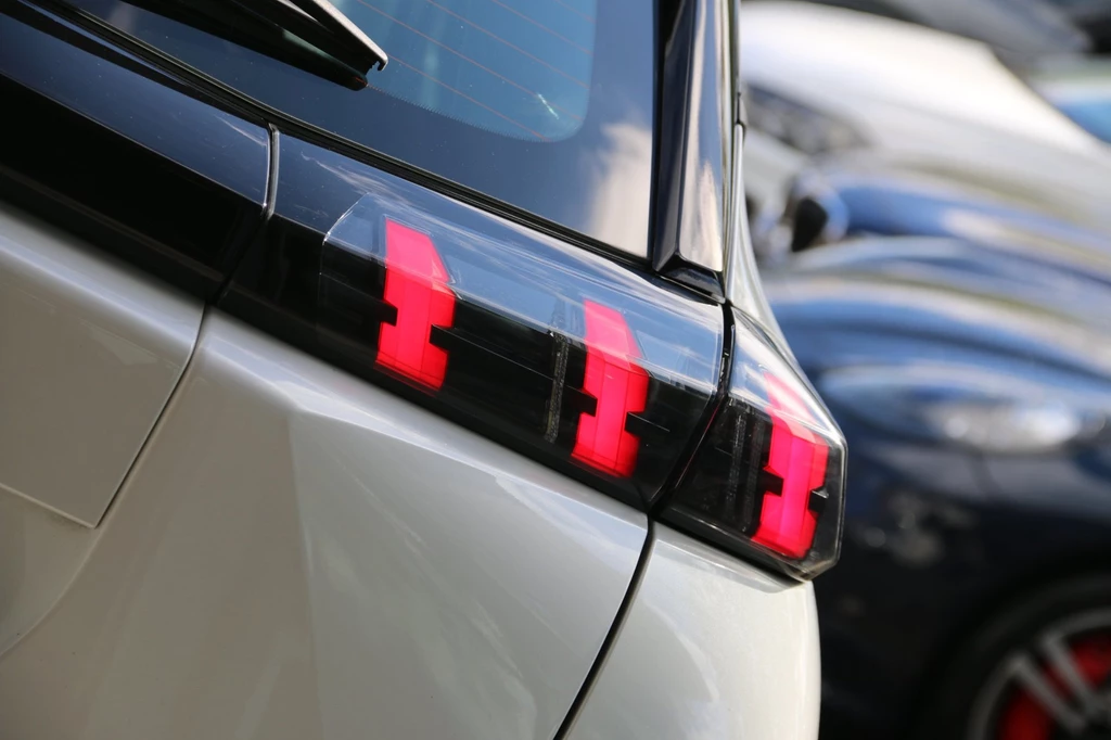 Peugeot e-2008 – foto 6