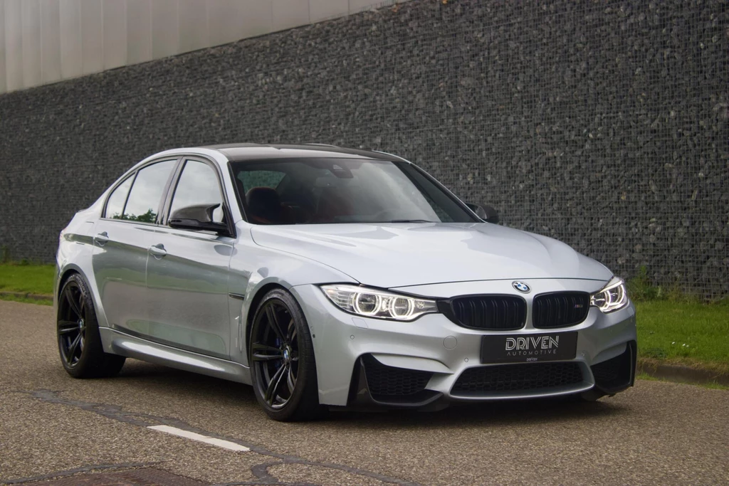 BMW M3 – foto 8