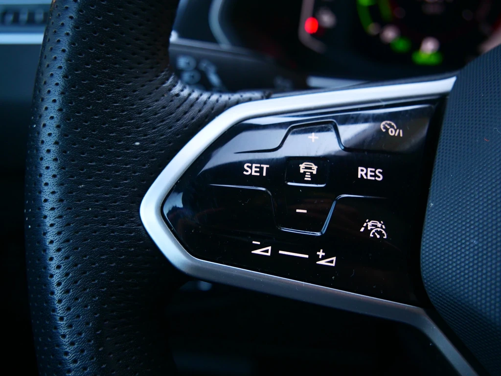 Volkswagen Tiguan – foto 17