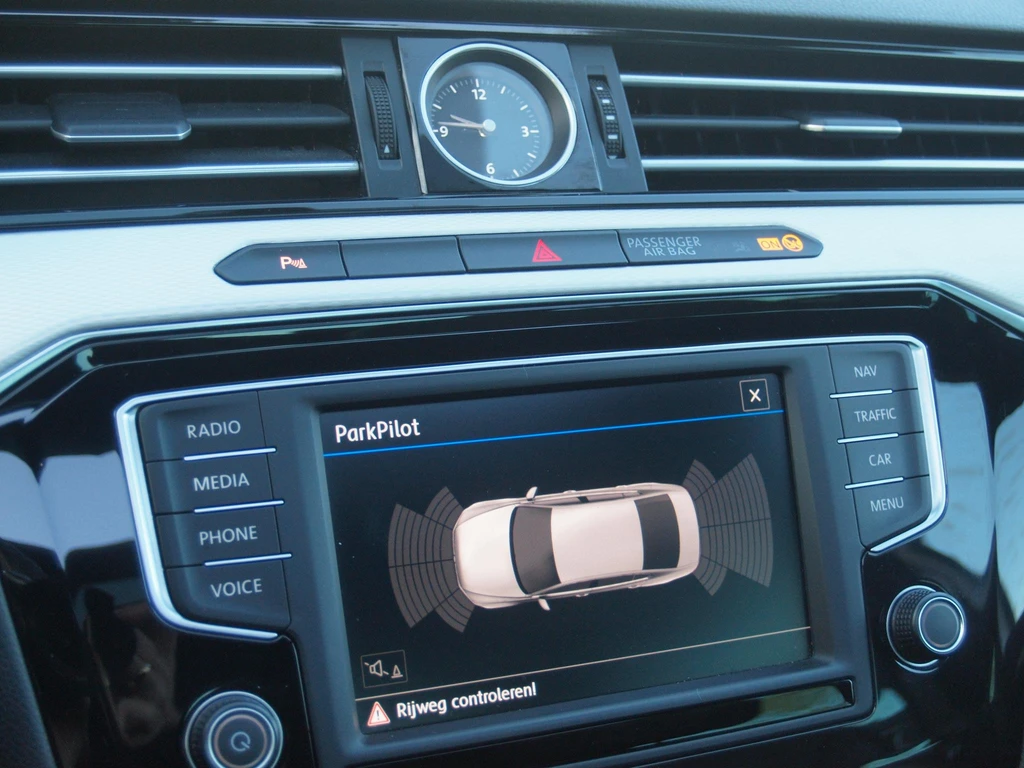 Volkswagen Passat – foto 25