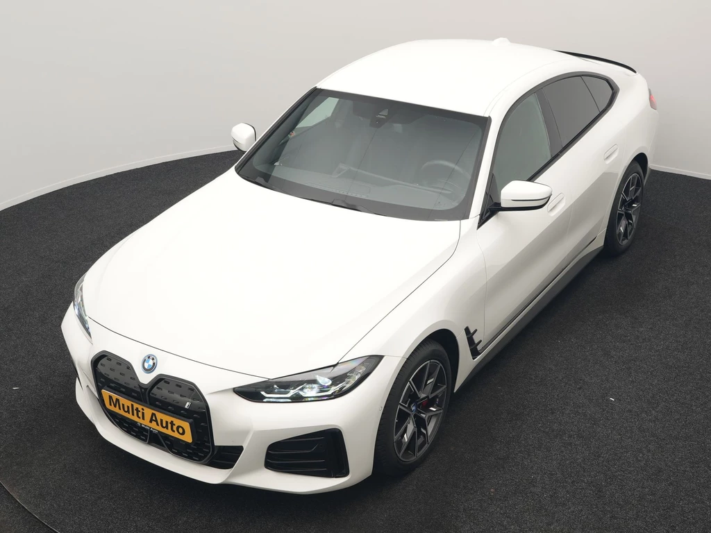 BMW i4 – foto 2