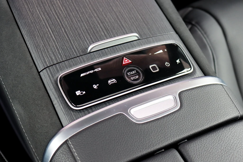Mercedes-Benz EQE – foto 35