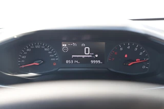 Peugeot 208 – thumbnail 12