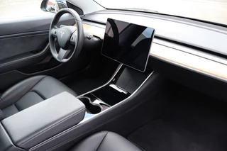 Tesla Model 3 – thumbnail 9