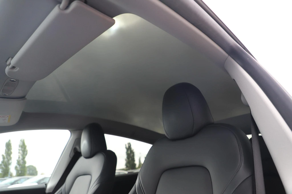 Tesla Model Y – foto 8