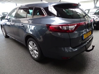 Renault Mégane Estate – thumbnail 2