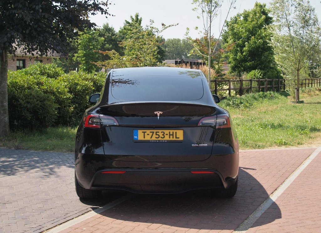 Tesla Model Y – foto 5