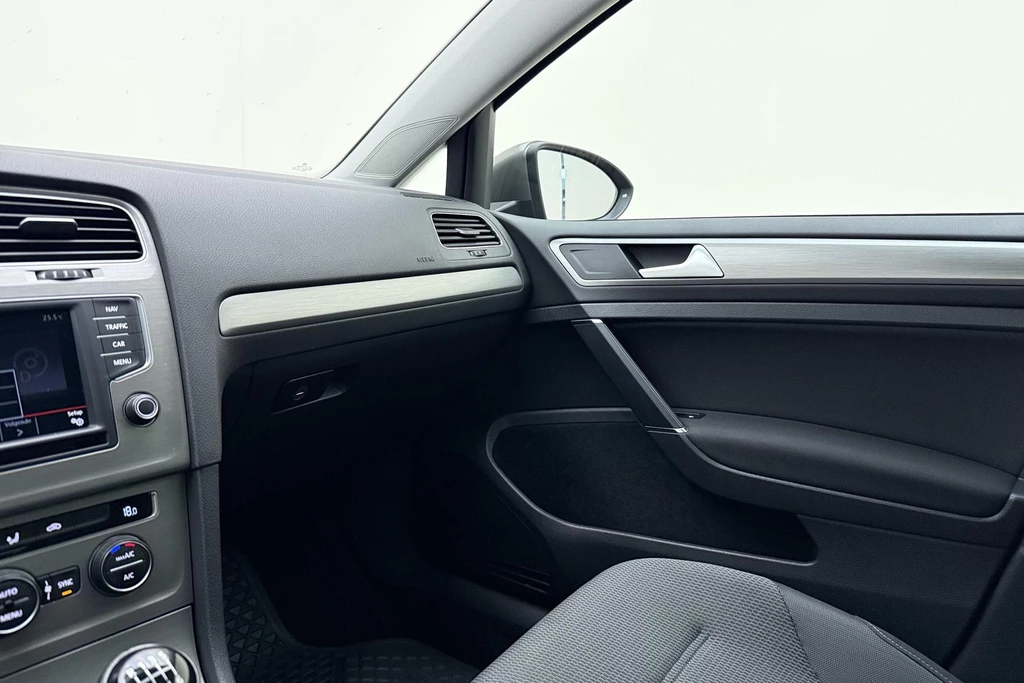 Volkswagen Golf – foto 29