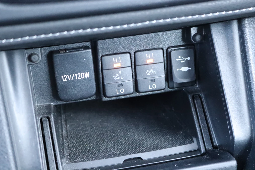 Toyota Auris – foto 24