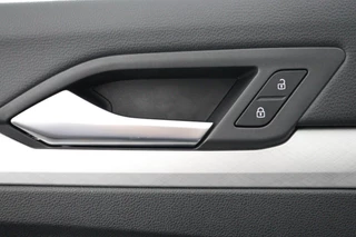 Volkswagen Golf – thumbnail 39