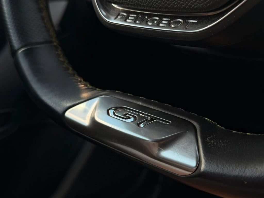 Peugeot 208 – foto 10
