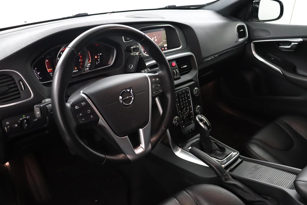 Volvo V40 – foto 13