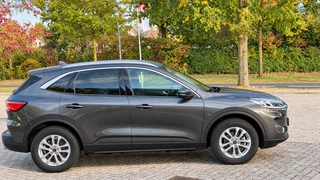 Ford Kuga – thumbnail 6