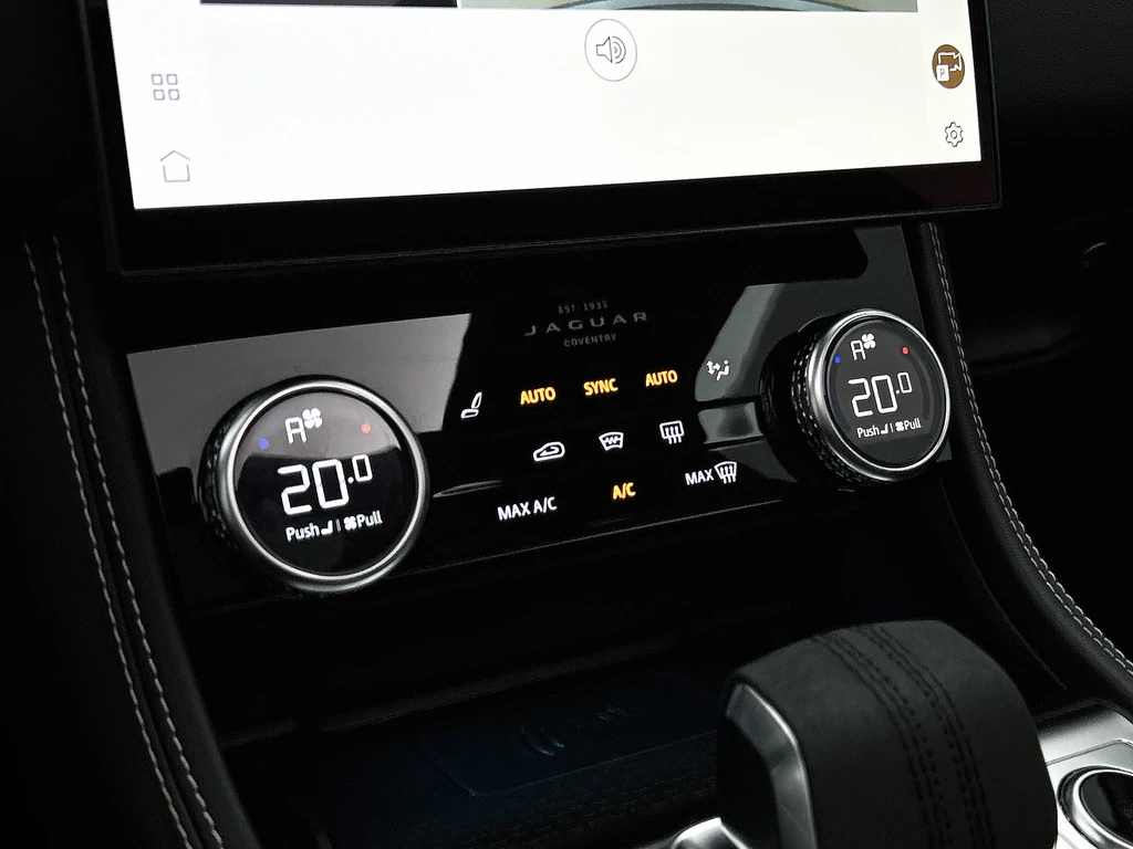 Jaguar F-PACE – foto 20
