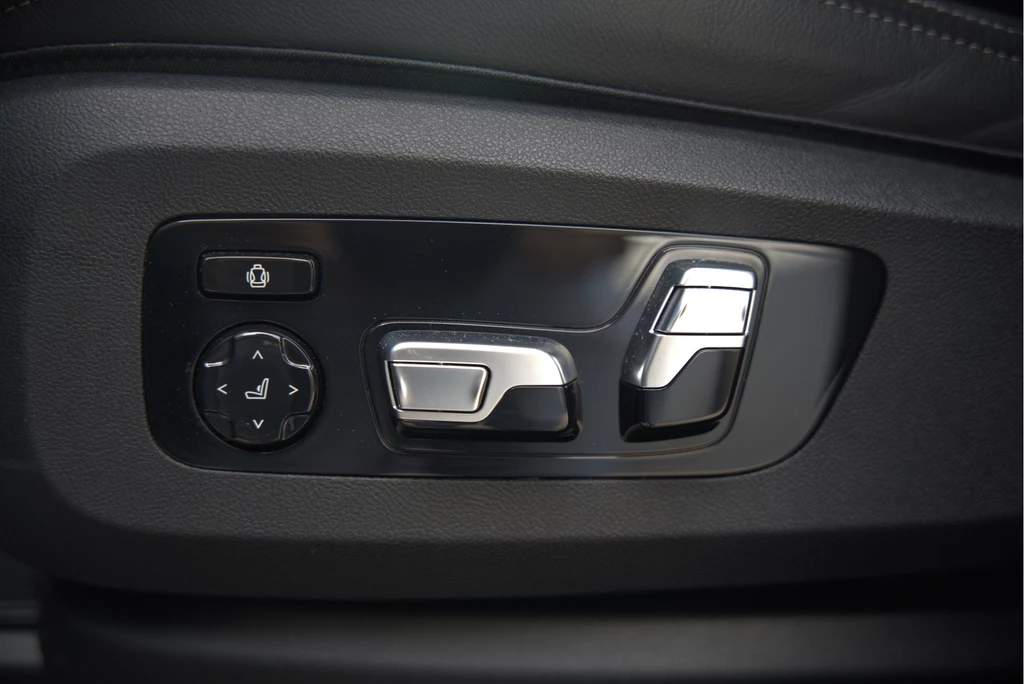 BMW X5 – foto 32