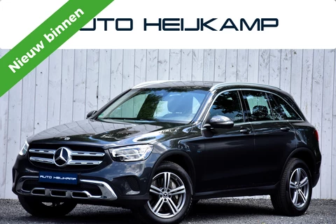 Mercedes-Benz GLC-klasse 300e 4MATIC Business Solution AMG | Camera | Leer |