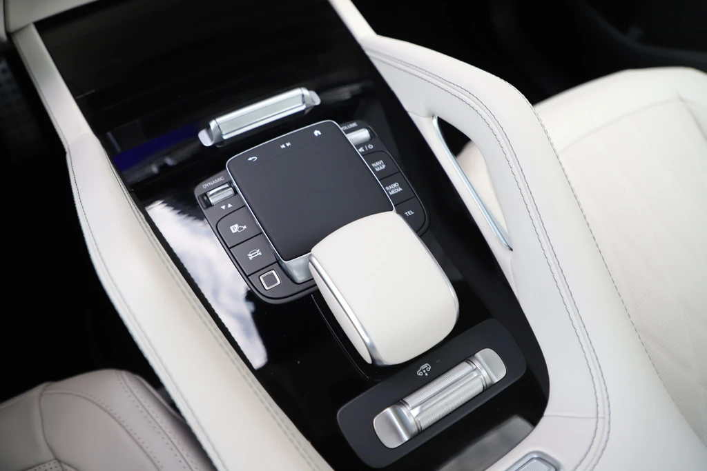 Mercedes-Benz GLE – foto 13
