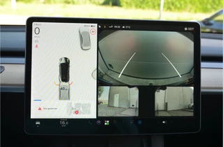 Tesla Model Y – thumbnail 25
