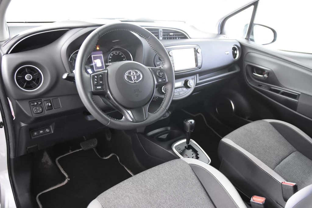 Toyota Yaris – foto 15