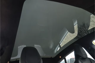 Tesla Model S – thumbnail 6