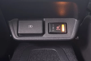 Nissan Leaf – thumbnail 12