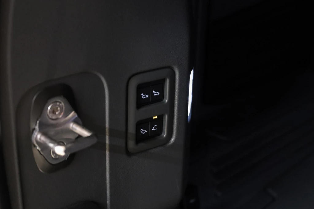 Land Rover Defender – foto 36