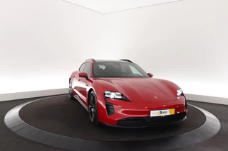 Porsche Taycan – thumbnail 12