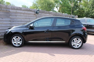 Renault Clio – thumbnail 1