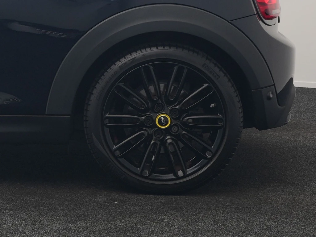 MINI Electric – foto 38
