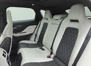 Jaguar F-PACE – thumbnail 22