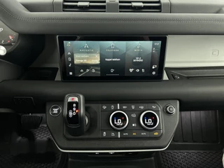 Land Rover Defender – thumbnail 29