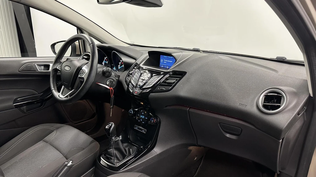 Ford Fiesta – foto 11